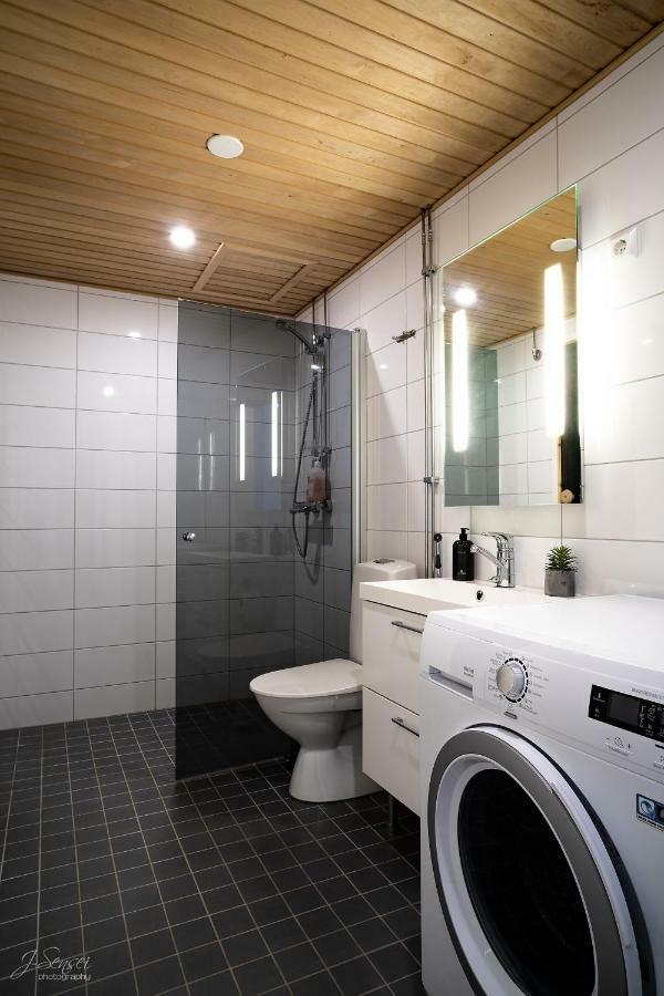 Westbay Inn فآسا المظهر الخارجي الصورة